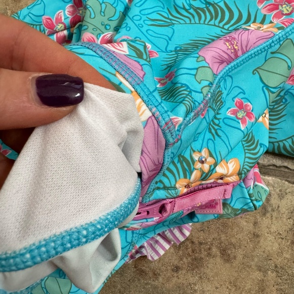 Ruffle Butts Long sleeve zip up swimsuit - Picture 4 of 7